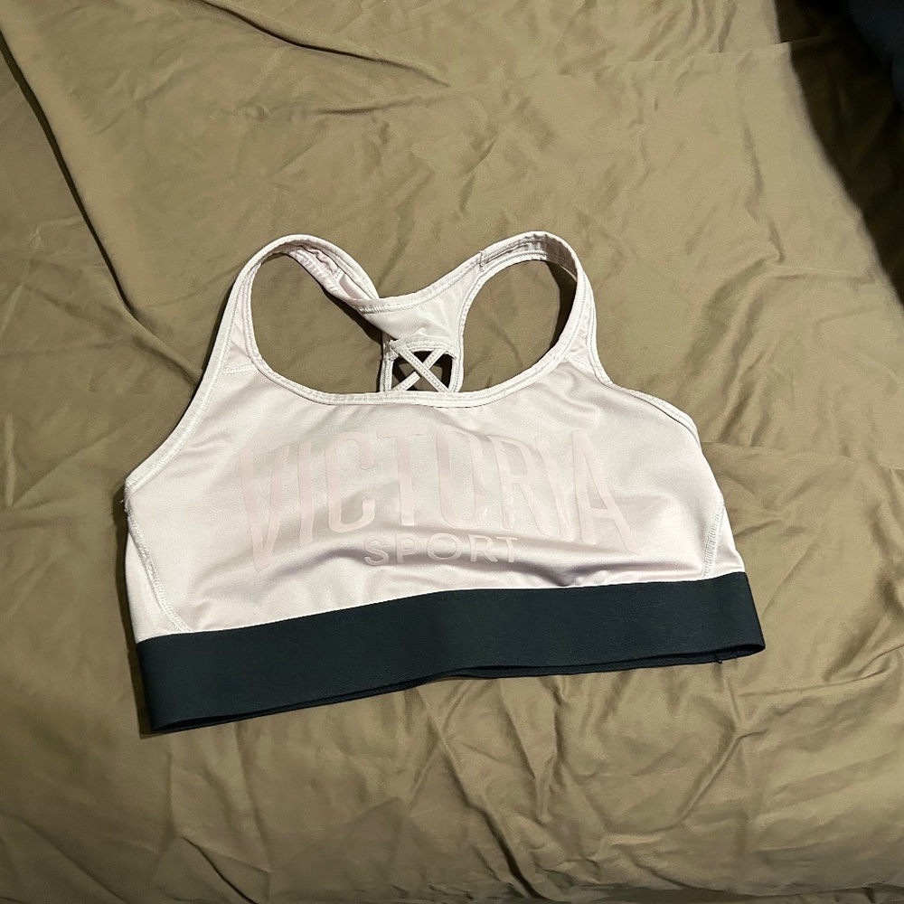 VS Sport Sports bra medium